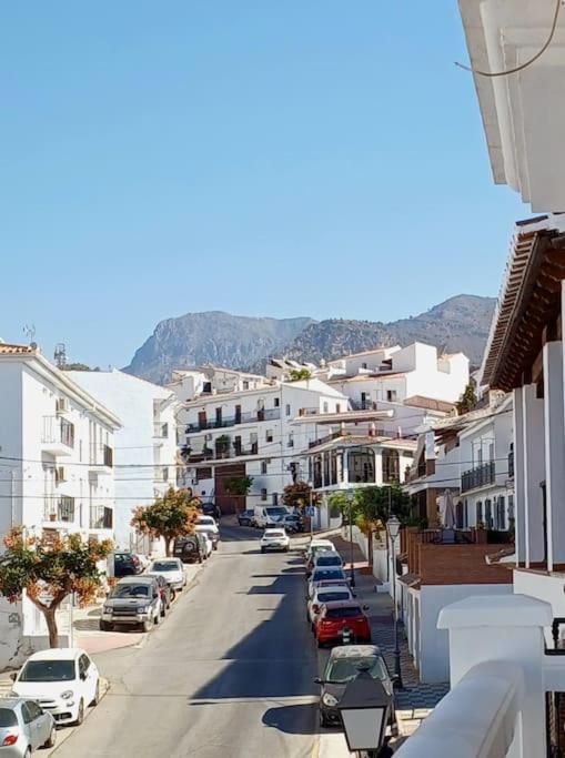 Limerencia: Tu Hogar En Este Blanco Pueblo فريجيليانا المظهر الخارجي الصورة